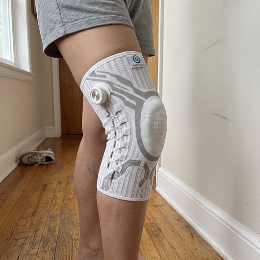 NeddStride K4 Stabilizing Knee Sleeve, Adjustable Compression
